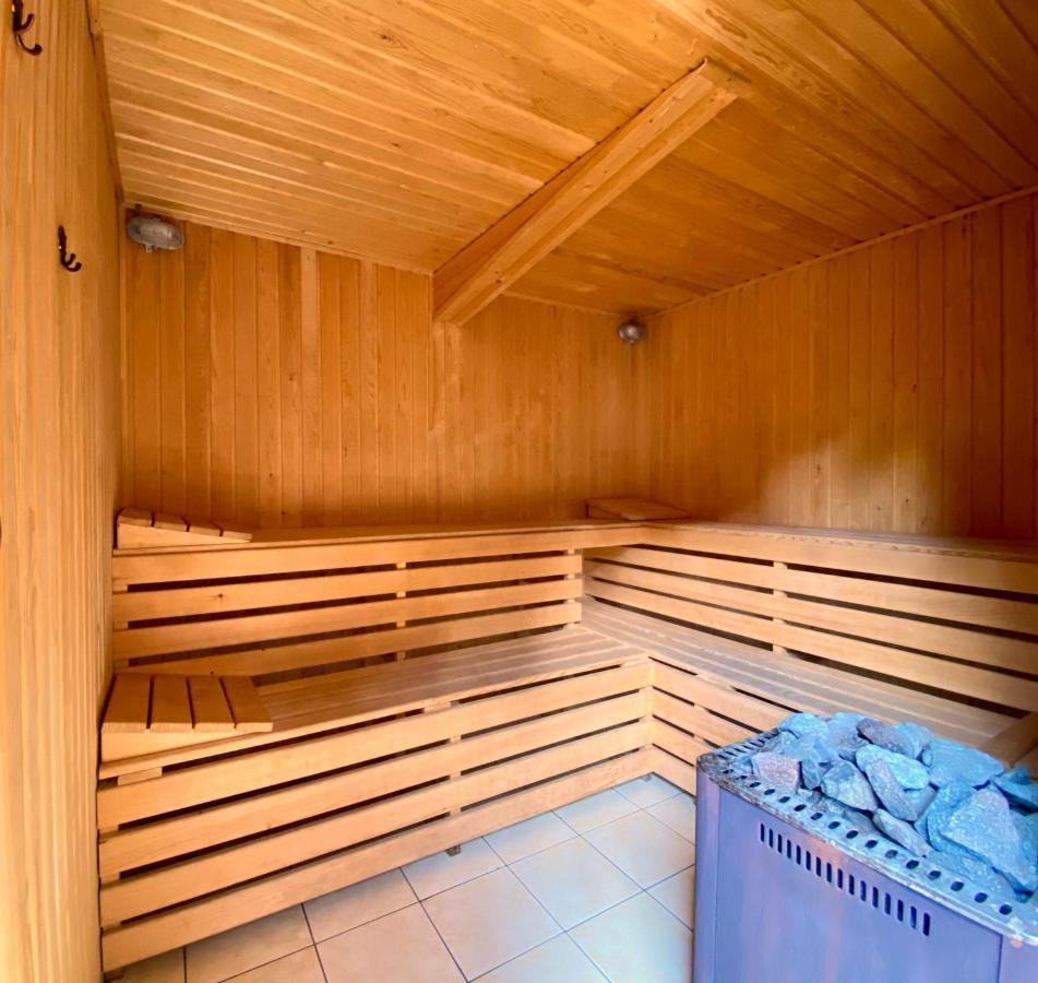 Platan Vendeghaz Villa Izvoare  Buitenkant foto